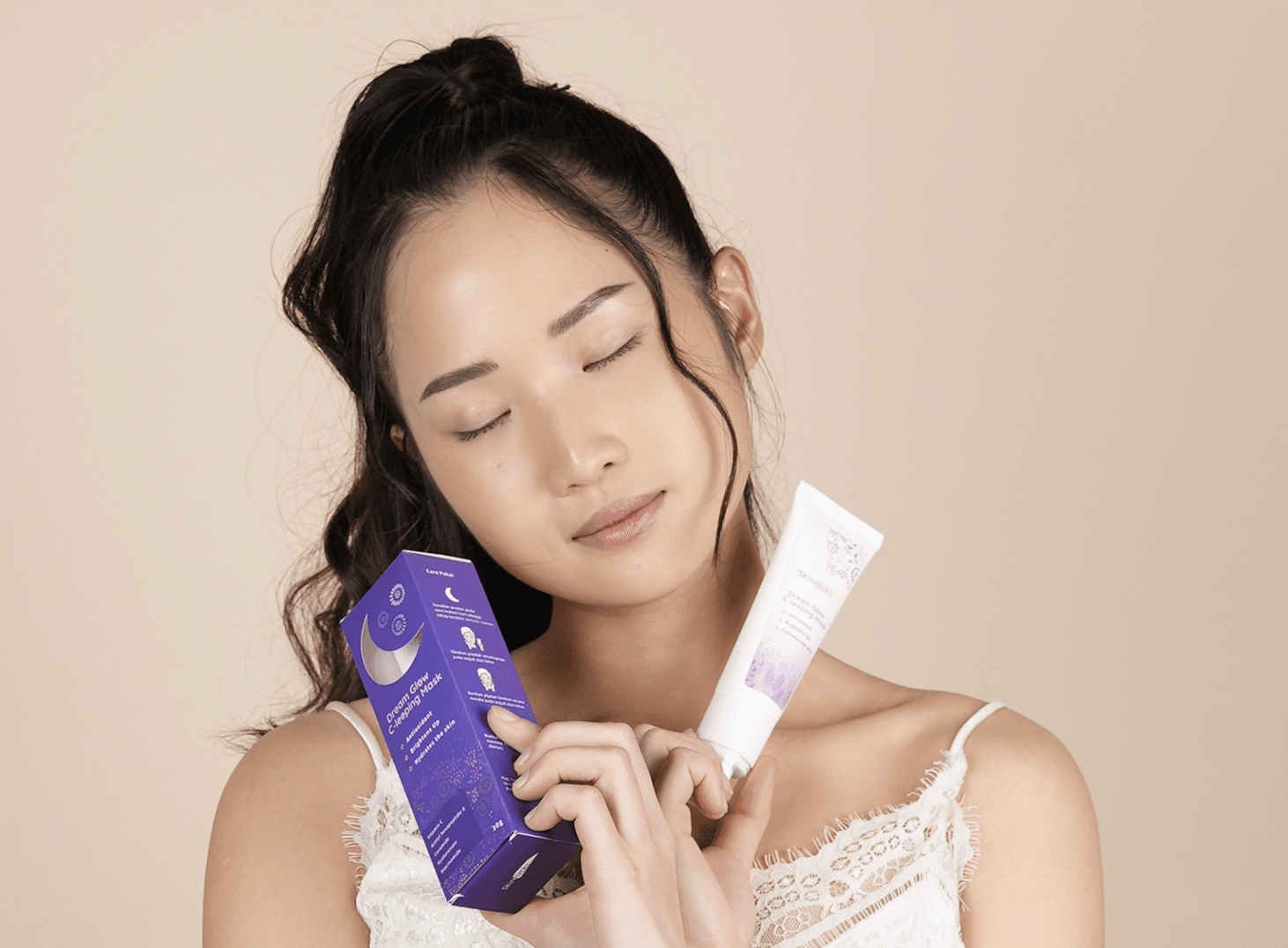 Produk perawatan kulit Dream Glow C-leeping Mask